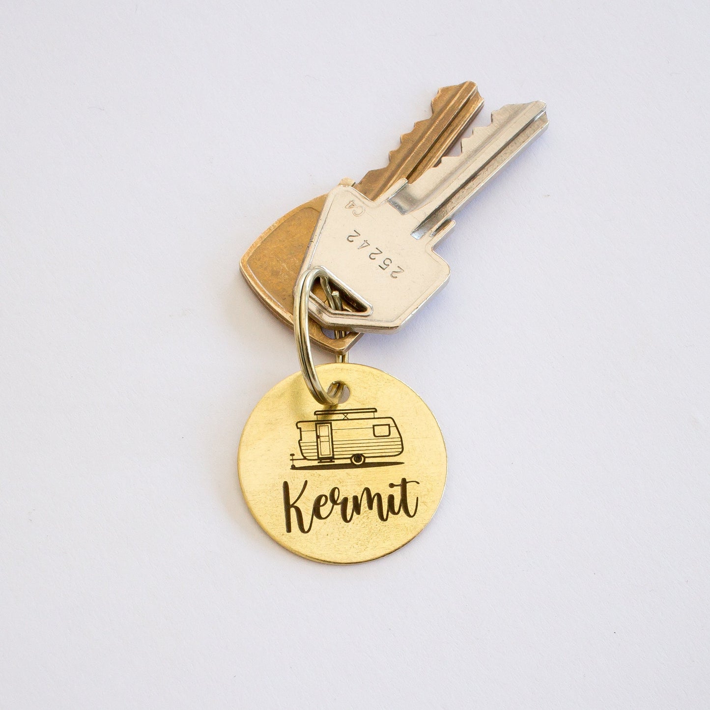 Personalized Vintage Caravan Pop Top Trailer Key Ring - Gold