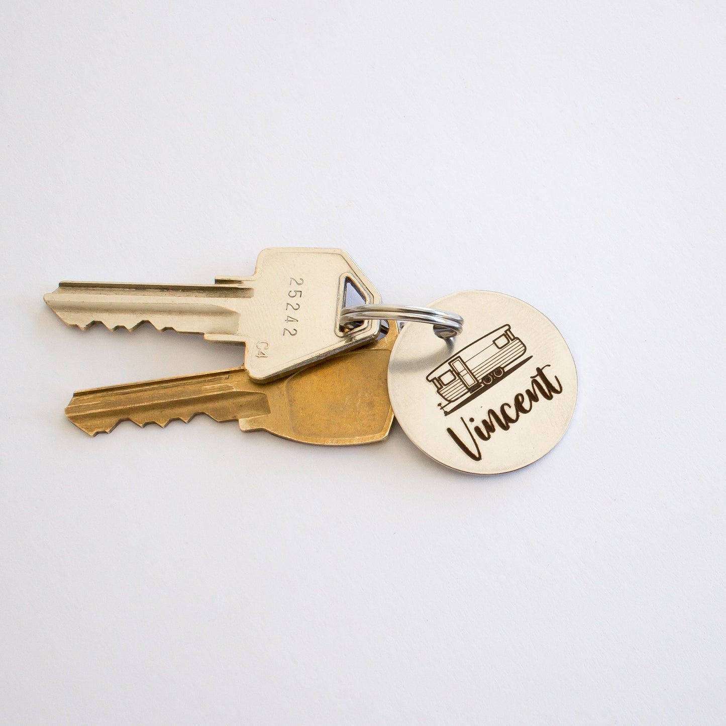Personalized Vintage Caravan Double Axel Trailer Key Ring - Silver