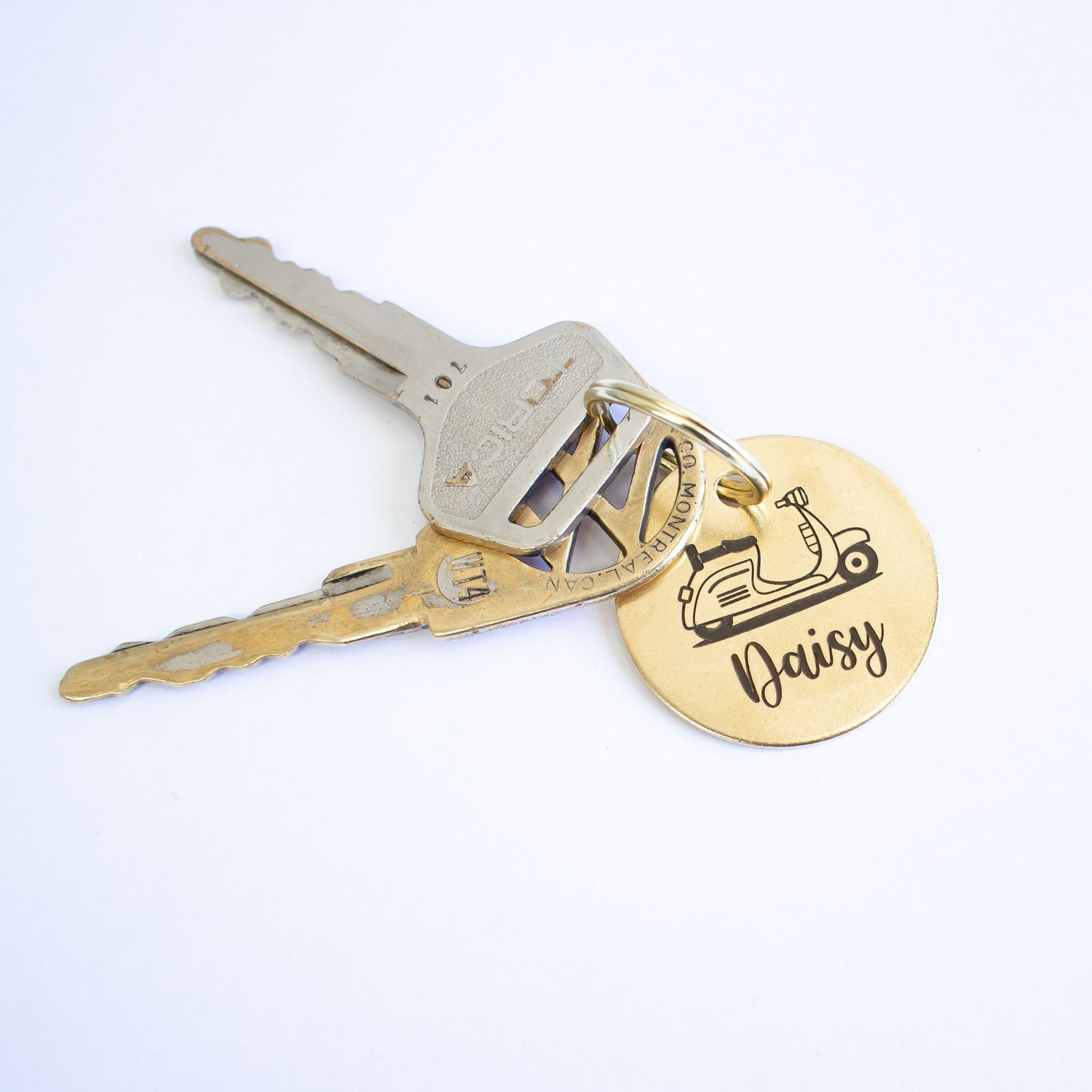 Personalized Vespa Vintage Key Ring - Gold